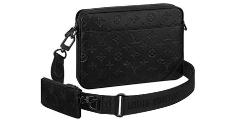 bolsa louis vuitton hombre negra|bolso louis vuitton.